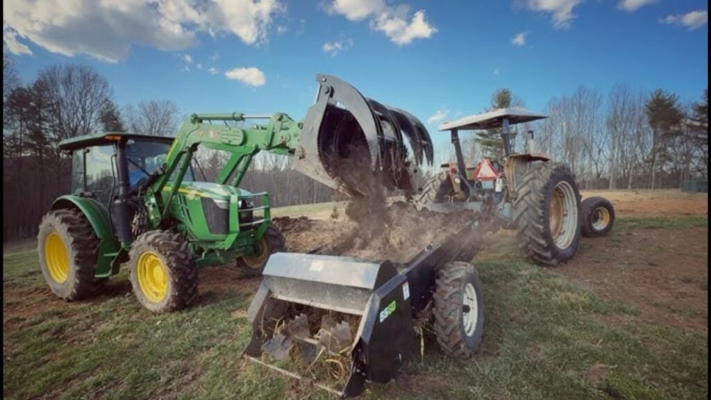 MITRA SPREADX Tractor Operated Manure Spreader | Uniform Compost & Manure Spreading for All Orchards